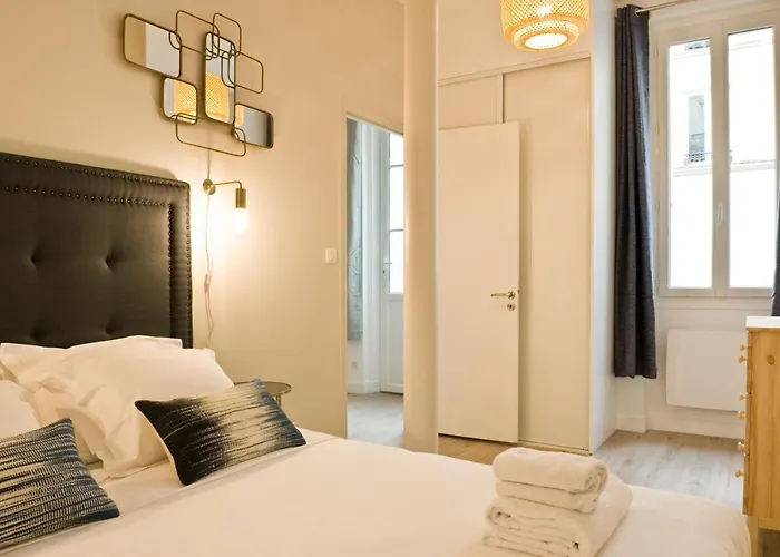 Апартаменты Pick A Flat's Near Montmartre - Rue De Navarin *